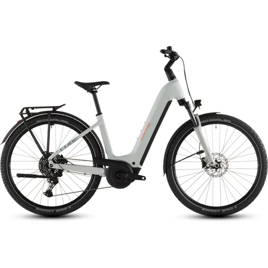 Cube Nuride Hybrid Performance 600 - Elektromos cross trekking kerékpár - desertstone´n´grey színben - Easy Entry 50 cm - 2026