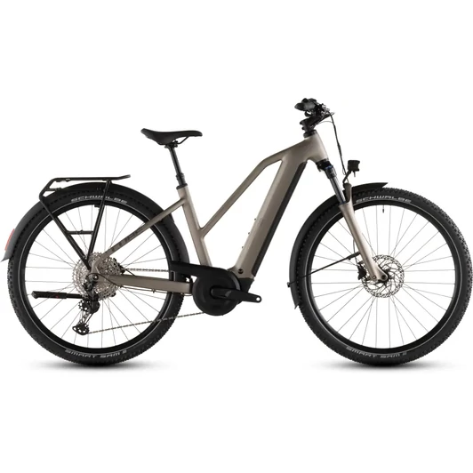 Cube Nuride Hybrid Pro 600 - Elektromos cross trekking kerékpár - flashstone´n´chrome színben - Trapeze 46 cm - 2026