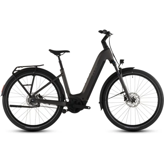 Cube Touring Hybrid Comfort SLX 800 - Elektromos trekking kerékpár - charcoal´n´chrome színben - Easy Entry 62 cm - 2026