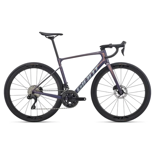 GIANT Defy Advanced 0 férfi országúti kerékpár - M méretben